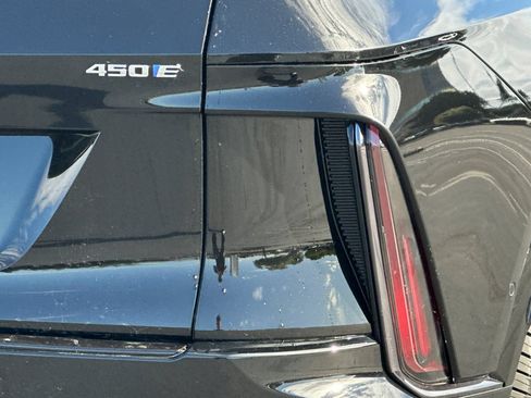 Certified 2024 Cadillac Lyriq Sport RWD image 49