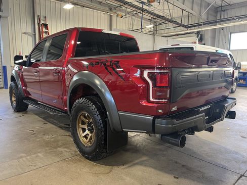 Used 2017 Ford F150 Raptor w/ Equipment Group 802A Luxury image 4