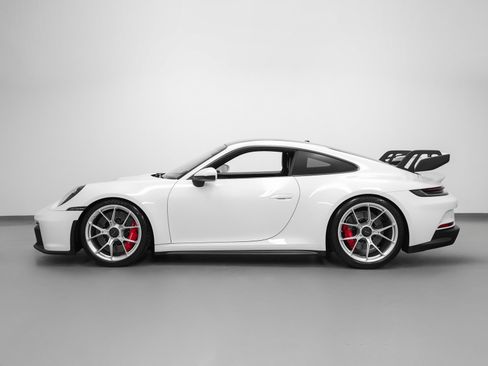 Used 2022 Porsche 911 GT3 image 2
