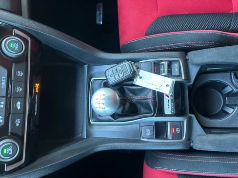 Used 2019 Honda Civic Type R image 41