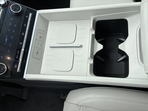 Used 2025 Hyundai Santa Fe SEL FWD image 39