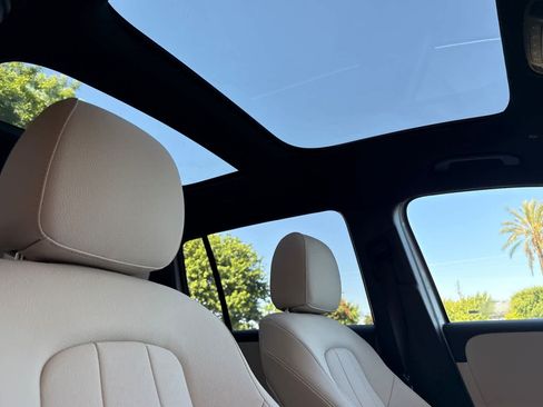 New 2026 Mercedes-Benz GLB 250 image 16