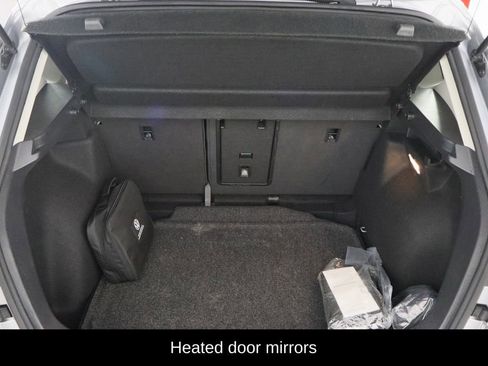 Used 2022 Volkswagen Taos SE image 10