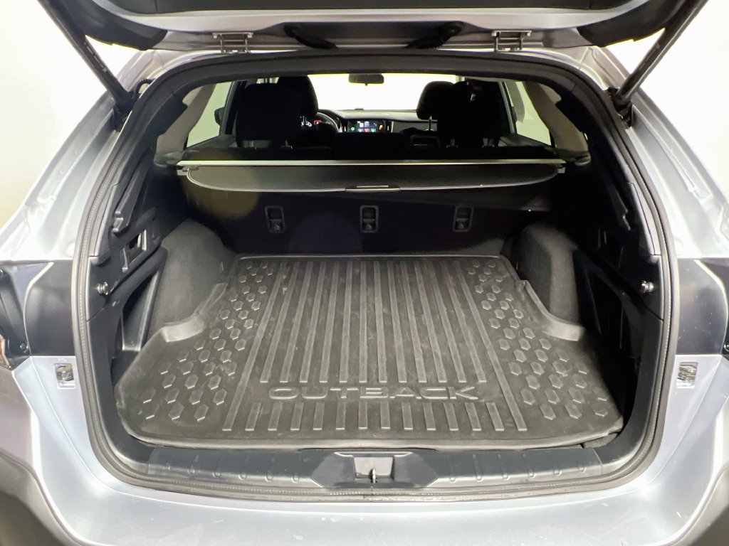Used 2024 Subaru Outback Premium AWD/4WD image 22