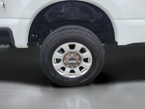 Certified 2024 Ford F250 XLT w/ 360-Degree Camera Package AWD/4WD image 31