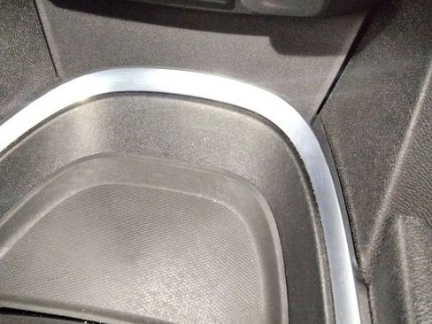 Used 2022 Chevrolet Malibu LT image 19