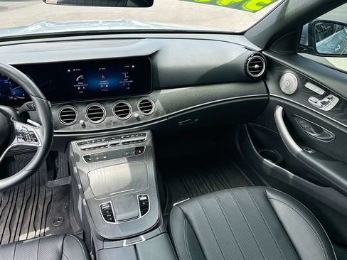 Used 2022 Mercedes-Benz E 350 Sedan w/ AMG Line Exterior image 20