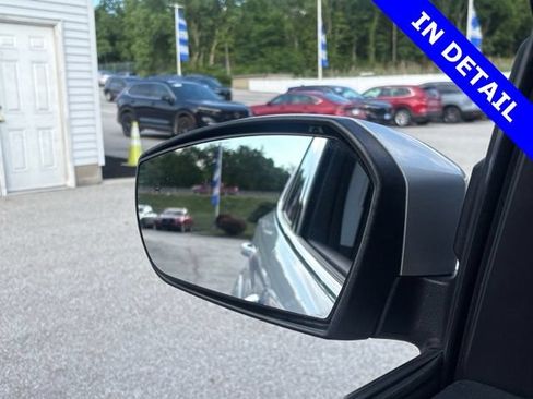 Used 2017 Ford Escape SE w/ Equipment Group 201A AWD/4WD image 33
