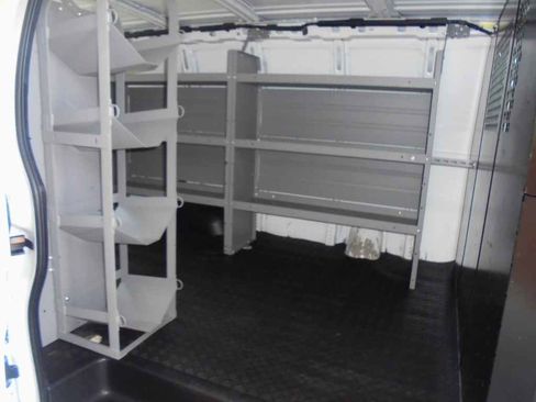 Used 2021 GMC Savana 2500 w/ Driver Convenience Package image 9