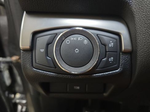 Used 2019 Ford Explorer XLT w/ Class III Trailer Tow Package AWD/4WD image 23