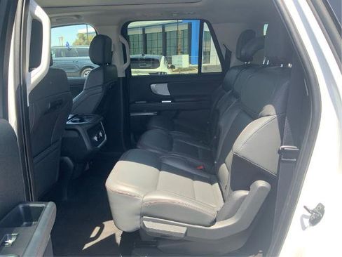 Certified 2025 Ford Expedition Max Active AWD/4WD image 10