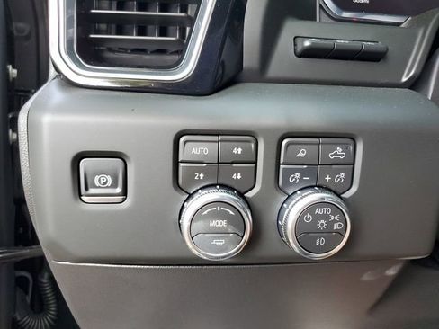 Used 2026 GMC Sierra 1500 Denali w/ Denali Reserve Package image 30