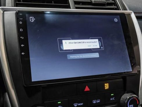 Used 2017 Toyota Camry SE image 35