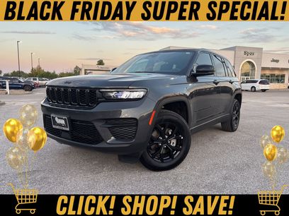 Used 2025 Jeep Grand Cherokee Altitude