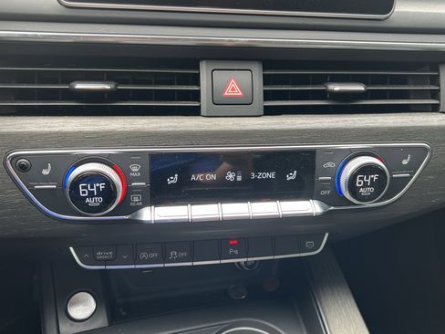 Used 2019 Audi A4 2.0T Premium Plus w/ Premium Plus Package AWD/4WD image 30