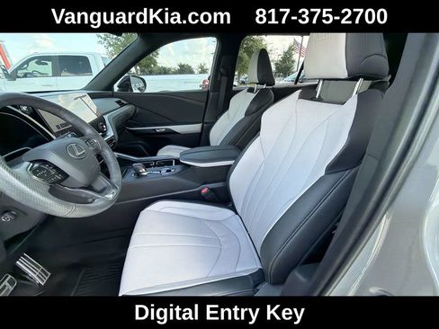 Used 2024 Lexus TX 500h AWD w/ Technology Package image 15
