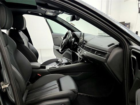 Used 2020 Audi A4 2.0T Premium Plus w/ Premium Plus Package image 17