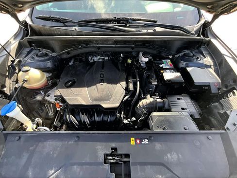 Used 2021 Kia Sorento S image 32