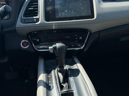 Used 2017 Honda HR-V EX-L image 19