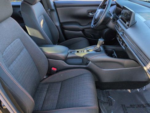 Used 2023 Honda HR-V Sport image 22