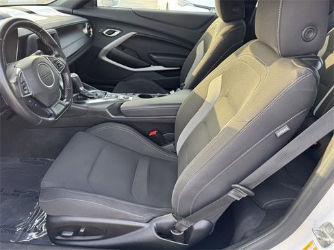 Certified 2023 Chevrolet Camaro LT image 8