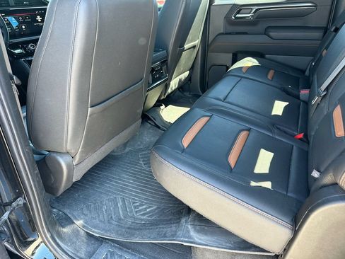 Used 2022 GMC Sierra 1500 AT4 w/ AT4 Premium Package AWD/4WD image 30