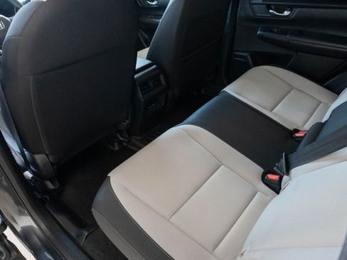 Certified 2024 Honda CR-V EX image 17