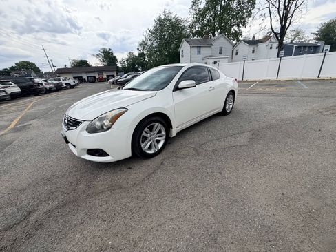 Used 2011 Nissan Altima 2.5 S w/ 2.5S Premium Pkg FWD image 55