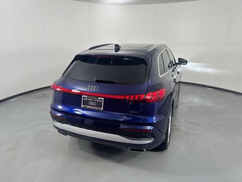 Used 2025 Audi Q5 Premium Plus w/ Premium Plus AWD/4WD image 36