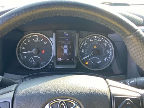 Used 2023 Toyota Tacoma TRD Sport w/ TRD Premium Sport Package RWD image 36