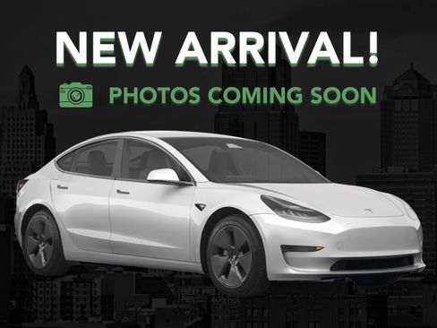 Used 2022 Tesla Model 3 Long Range image 1