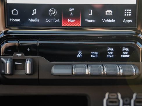 Certified 2022 RAM 1500 Limited image 34