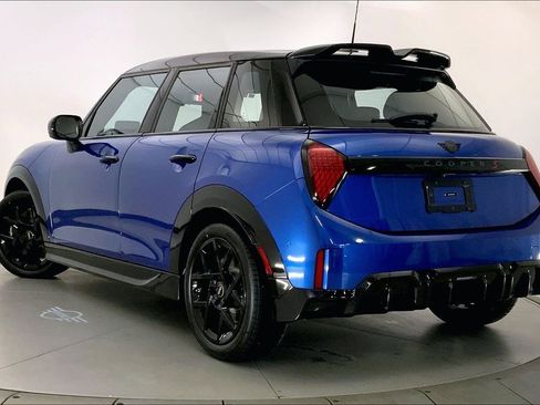 New 2026 MINI Cooper S image 2