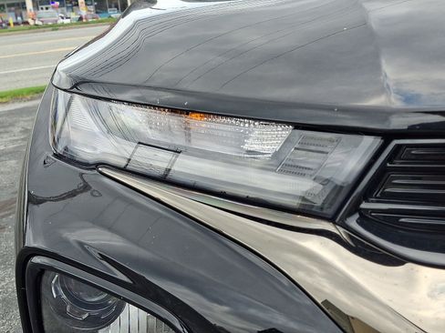 Used 2022 Chevrolet TrailBlazer RS w/ Sun and Liftgate Package AWD/4WD image 9