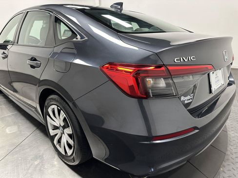 Certified 2022 Honda Civic LX image 10