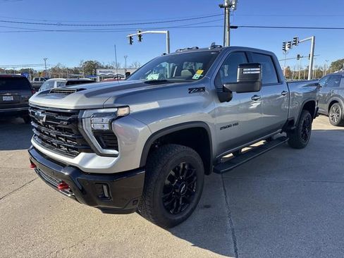 Certified 2025 Chevrolet Silverado 2500 LTZ w/ Trail Boss Package image 3