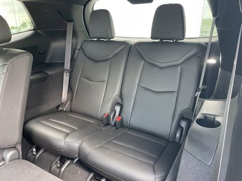 Certified 2024 Cadillac XT6 Luxury w/ LPO, Floor Liner Package image 18