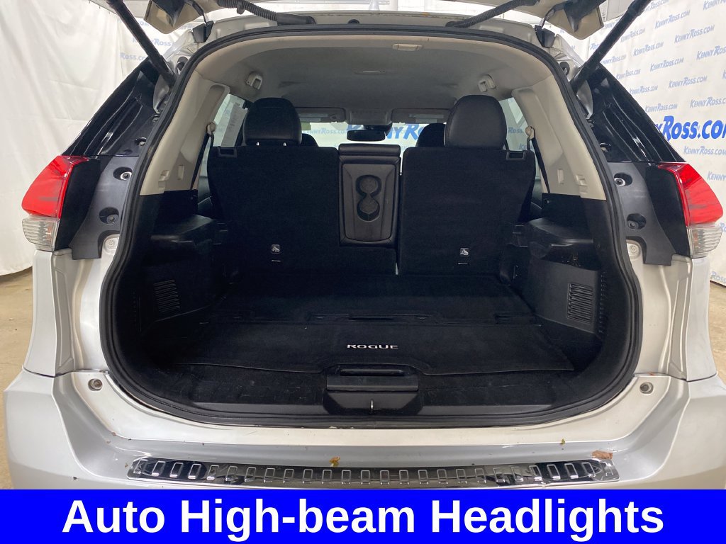 Used 2017 Nissan Rogue SL AWD/4WD image 13