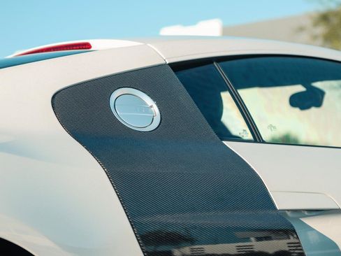 Used 2010 Audi R8 V10 image 26