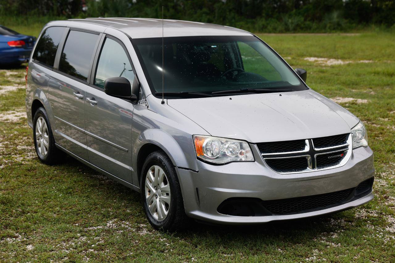 Used 2017 Dodge Grand Caravan SE w/ Power Window Group FWD image 15