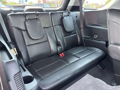 Certified 2023 Ford Explorer XLT w/ Equipment Group 202A AWD/4WD image 25