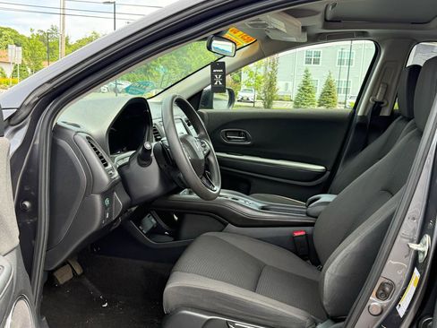 Used 2020 Honda HR-V EX image 10