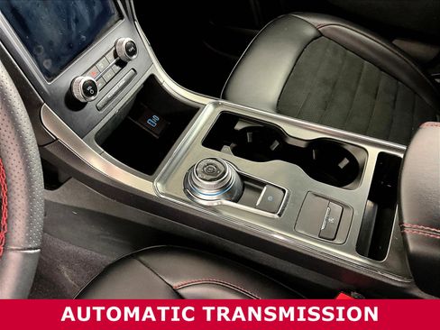 Used 2024 Ford Edge ST-Line AWD/4WD image 16