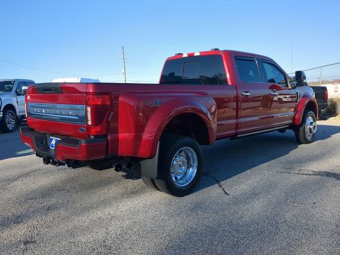Certified 2020 Ford F450 Platinum w/ FX4 Off-Road Package image 3