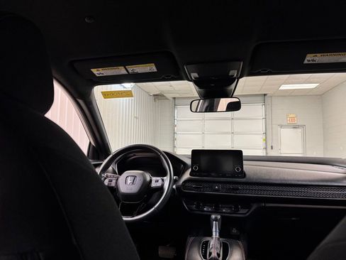 Used 2023 Honda HR-V Sport image 19