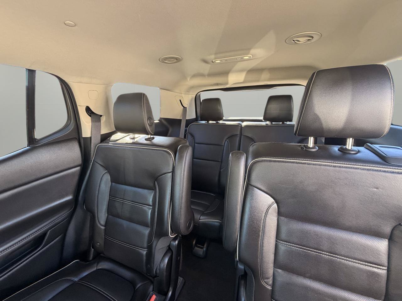 Used 2019 GMC Acadia Denali AWD/4WD image 25