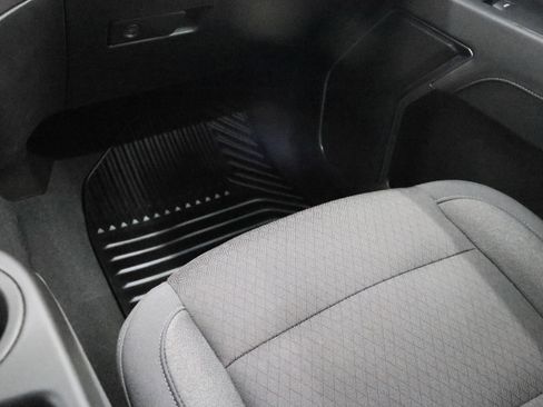 Used 2024 Chevrolet Silverado 2500 LT w/ Z71 Sport Edition image 13