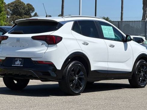 Used 2024 Buick Encore GX Sport Touring image 4