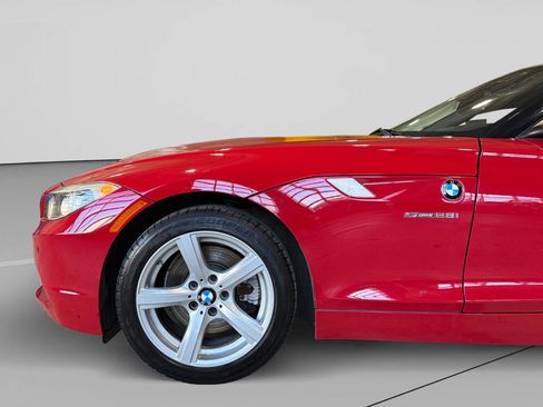 Used 2012 BMW Z4 sDrive28i RWD image 9