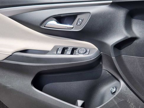 New 2025 Buick Envista Avenir image 6